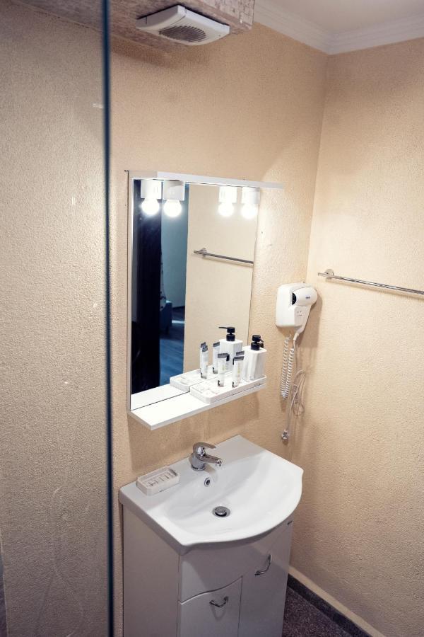 London Apartments ヴァスルイ エクステリア 写真