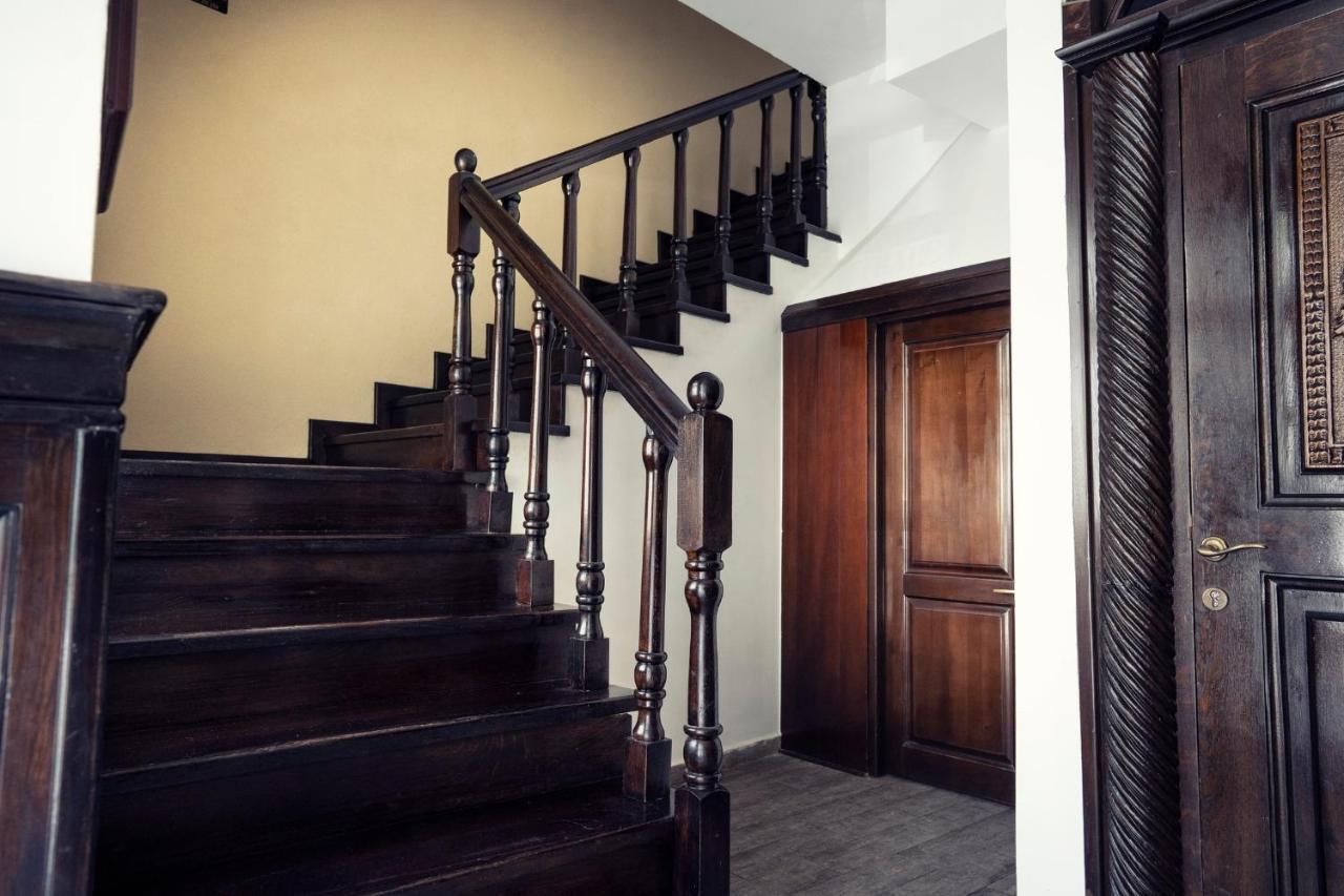 London Apartments ヴァスルイ エクステリア 写真