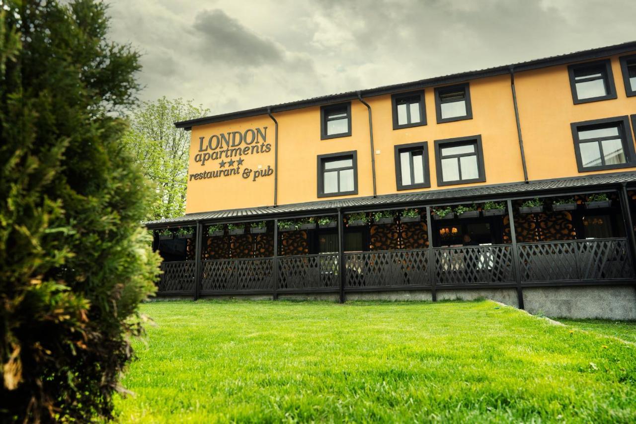 London Apartments ヴァスルイ エクステリア 写真