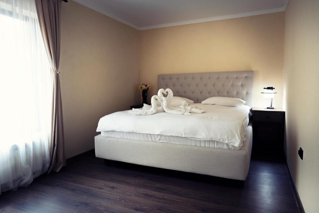 London Apartments ヴァスルイ エクステリア 写真